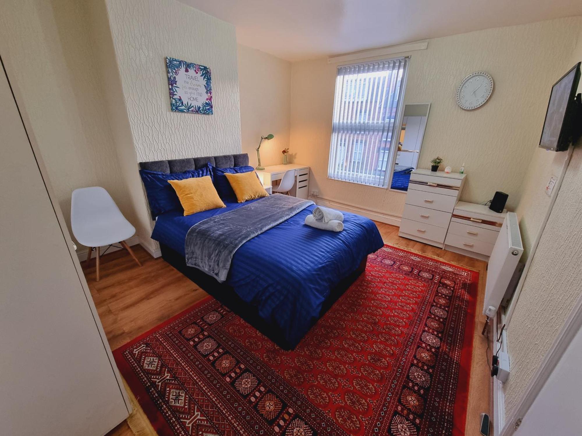Spacious Two Bedroom House, Parking And Wifi Leeds  Exterior foto